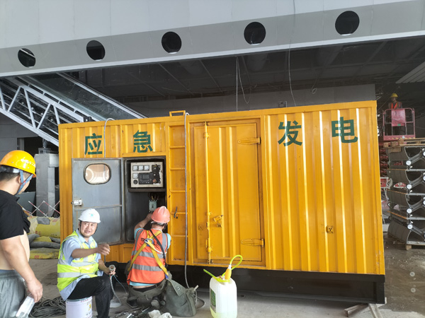 通州怎样判断空气滤清器是否需要更换？